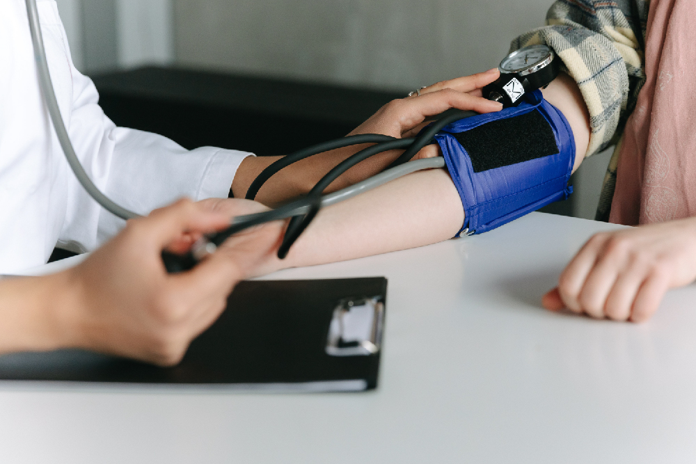 Factores de riesgo cardiovascular: cuáles son los más frecuentes, por qué son silenciosos y cómo evaluarlos antes de que actúen